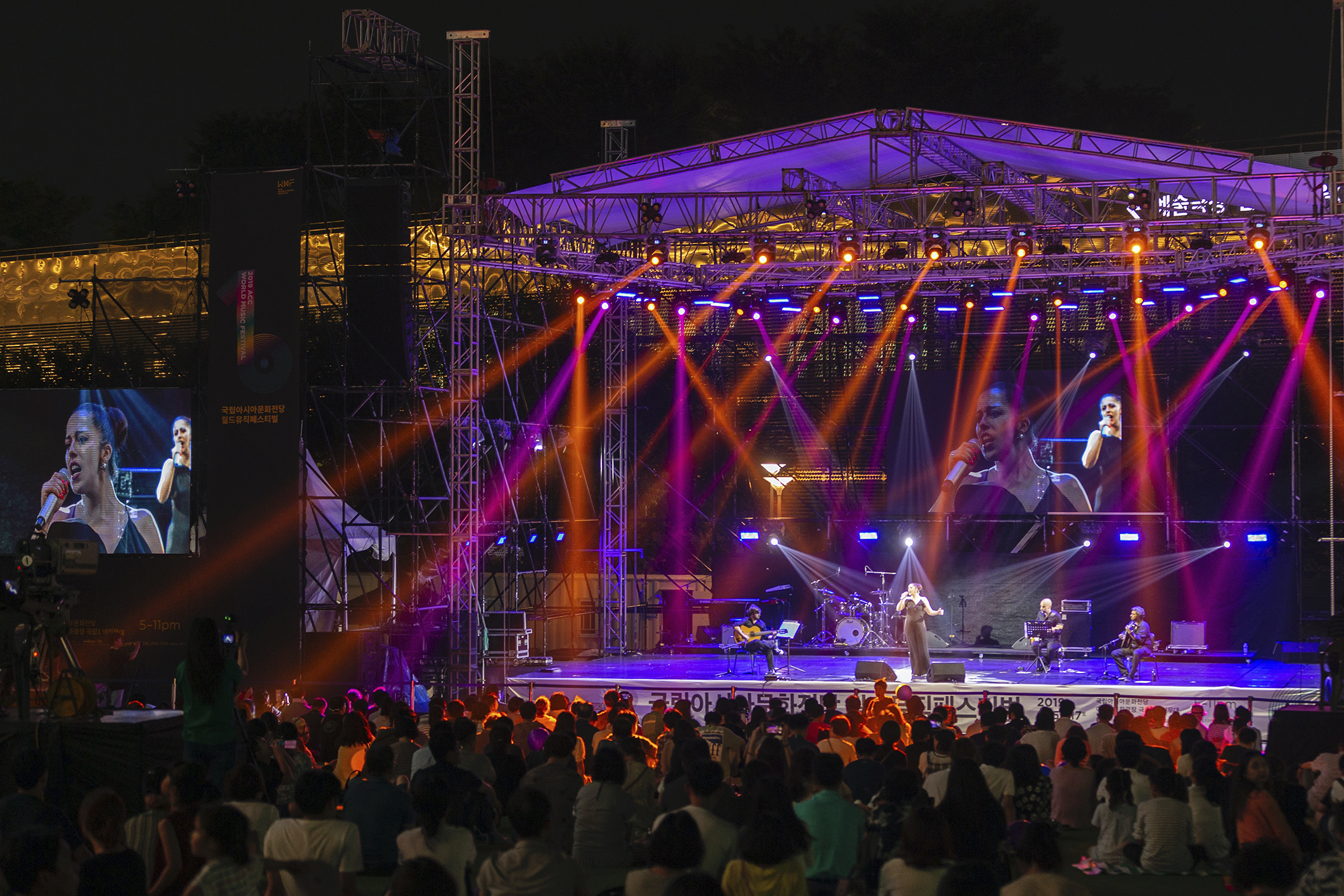 Photo by ASIA CULTURECENTER on Unsplash