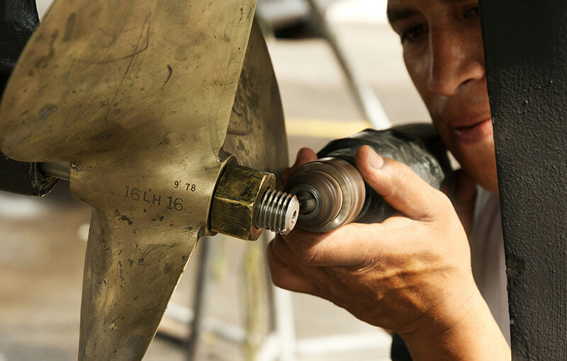 Revolutionizing Singapore’s Machinery Industry: AI, ERP, and MRP Systems