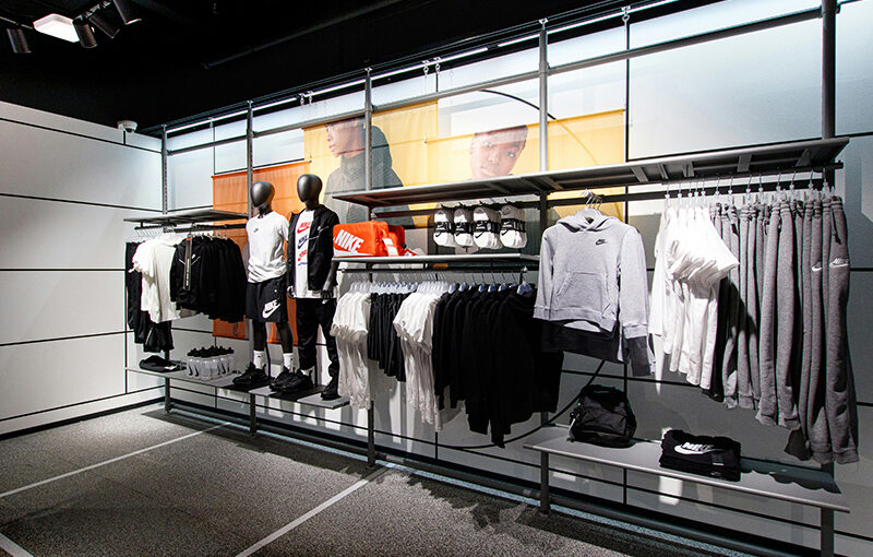 Transforming Singapore’s Sportswear Industry with AI and POS Innovations